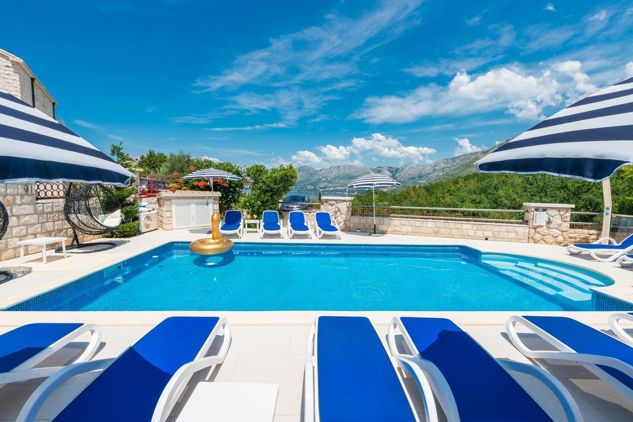 Villa Markoc ツァヴタット エクステリア 写真