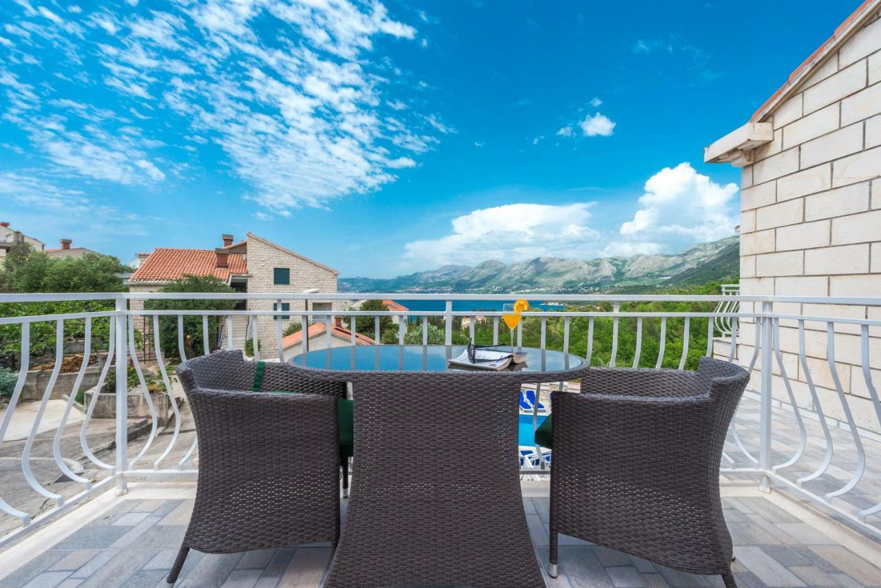 Villa Markoc ツァヴタット エクステリア 写真